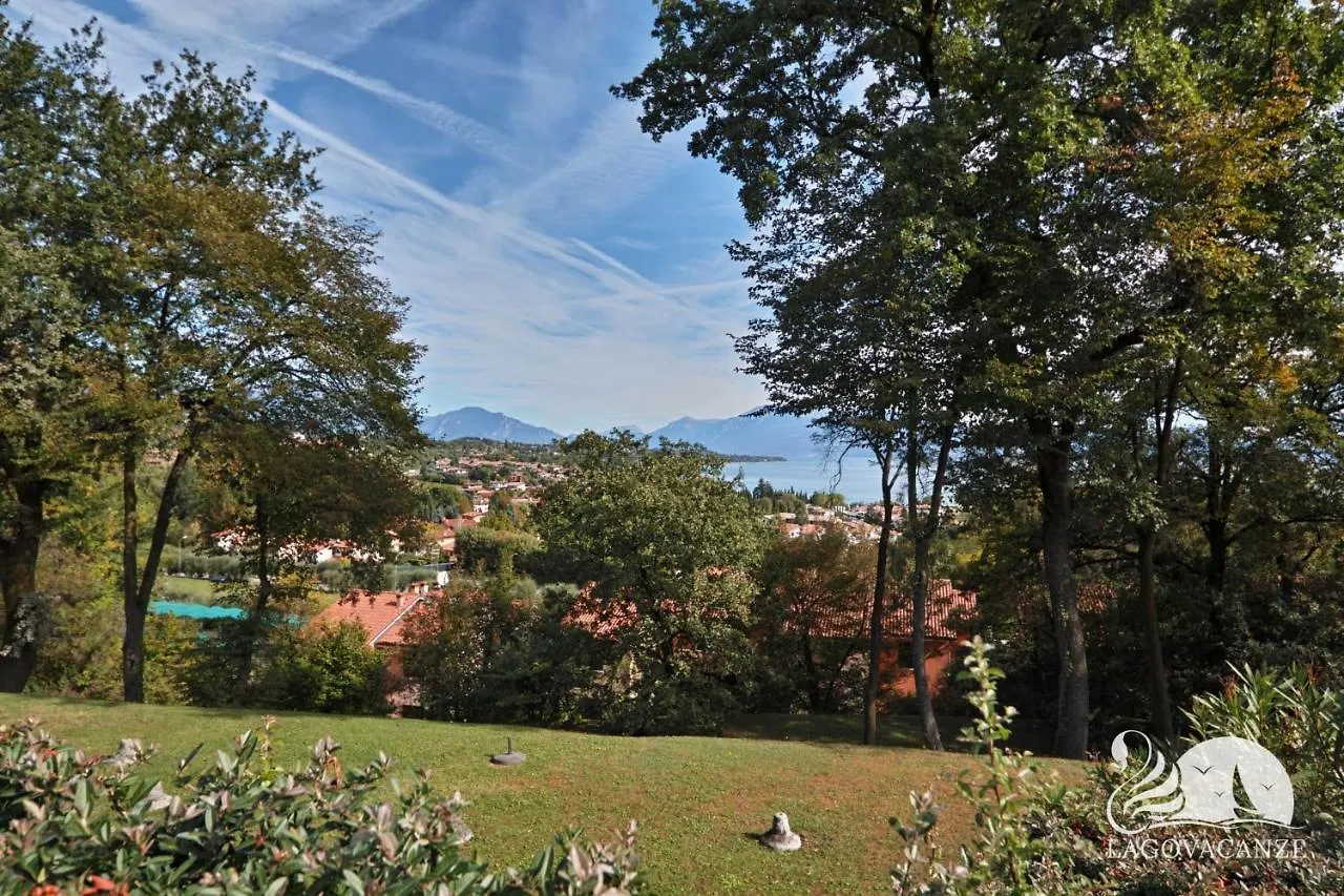 Apartment Vista Lago Padenghe sul Garda Italy