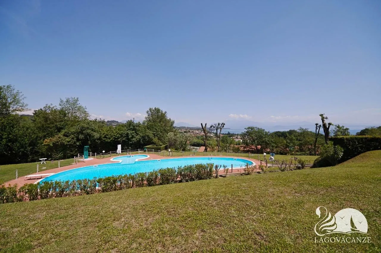 Vista Lago Padenghe sul Garda 0*,